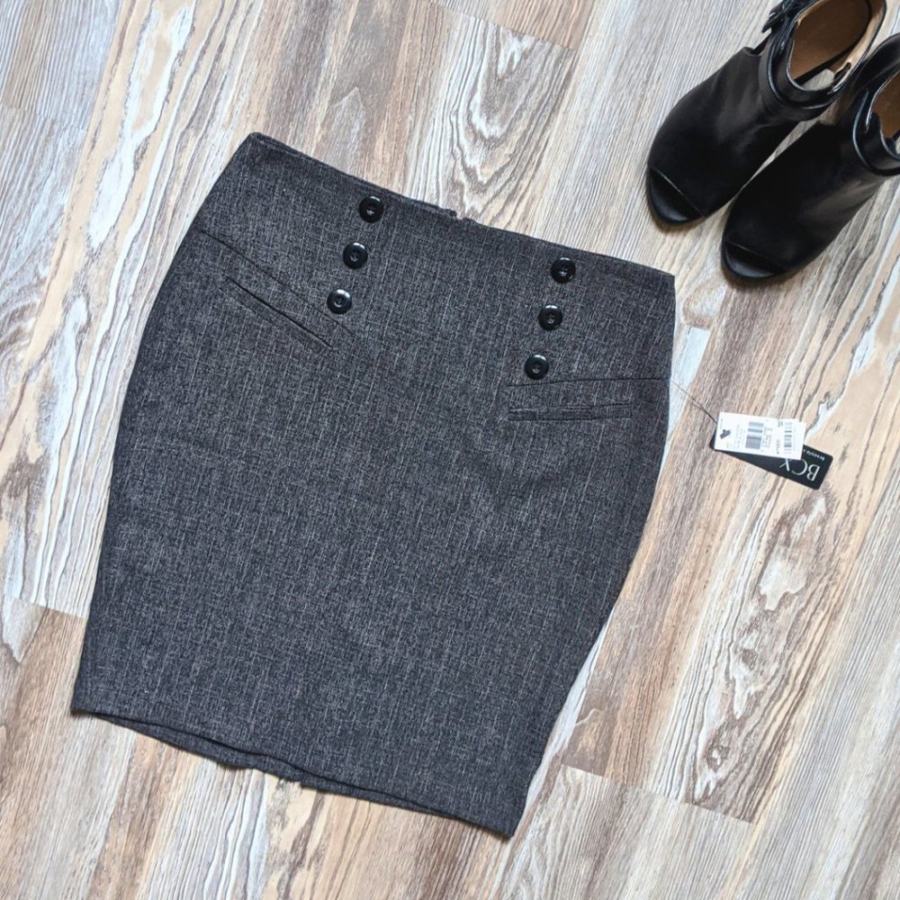 NWT! BCX Pencil Skirt | Size: 3 | Office Wear | Business Chic | Button Up | Slit